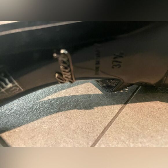 2 ITEM BUNDLE - Gucci Oversized Sunglasses - Gucci Stiletto Heels - Black - 7.5 - Picture 9 of 14